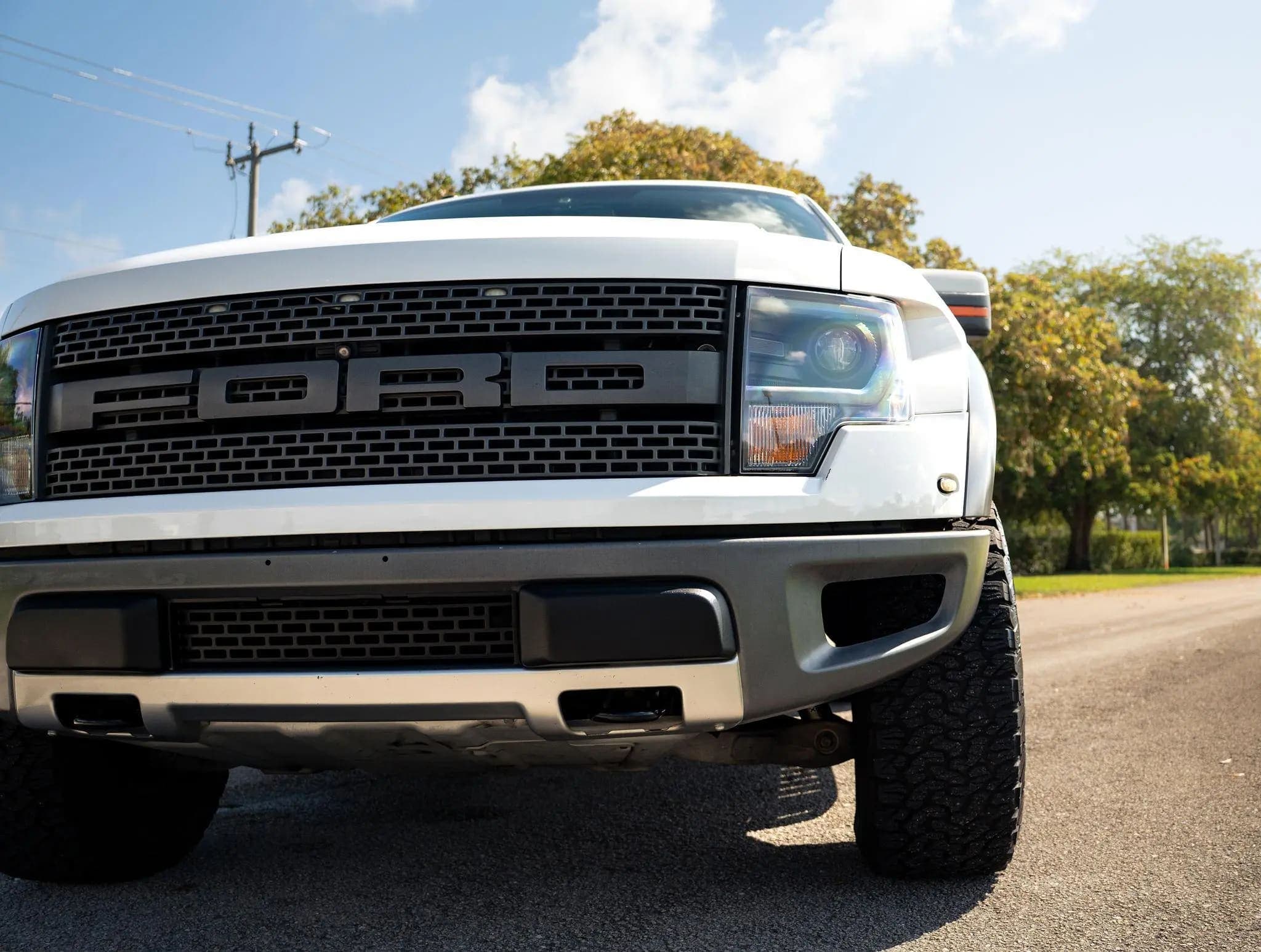 2014 Ford F-150 SVT Raptor SuperCrew, view