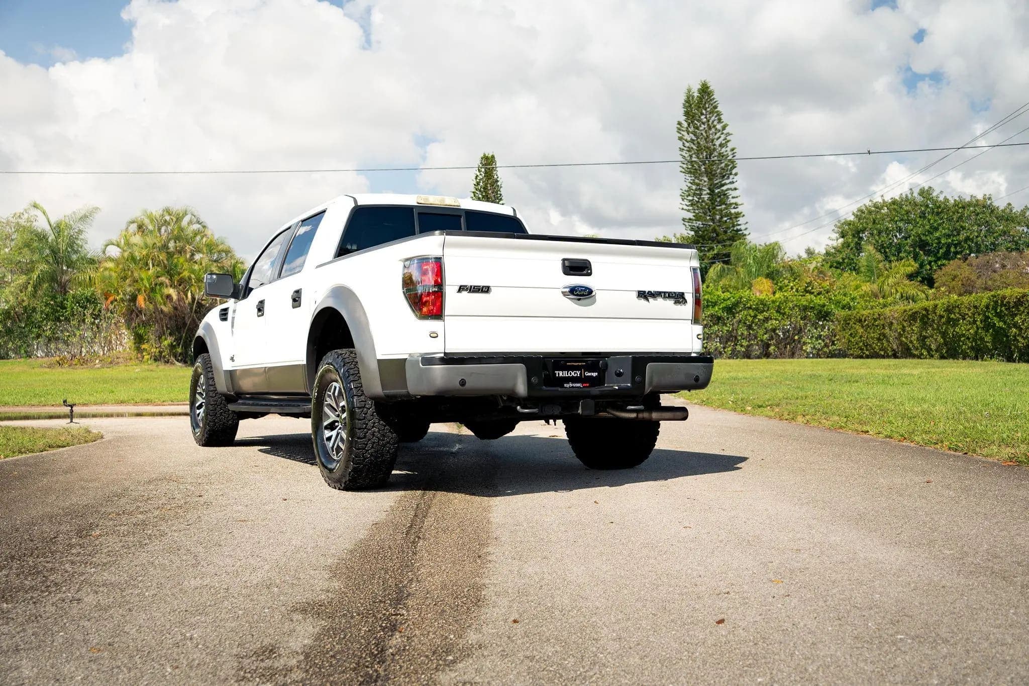 2014 Ford F-150 SVT Raptor SuperCrew, view