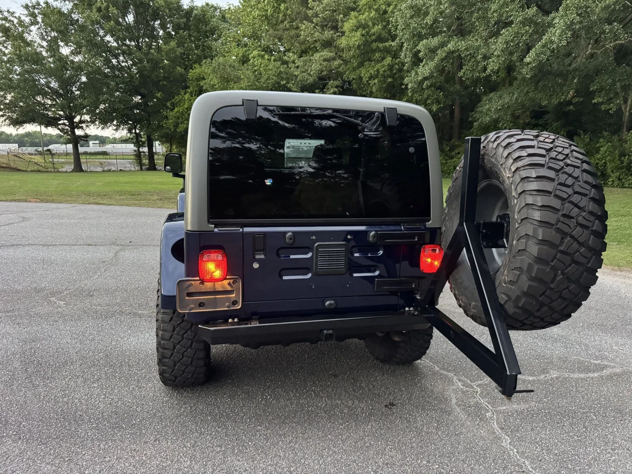 2006 Jeep Wrangler Unlimited Rubicon, view
