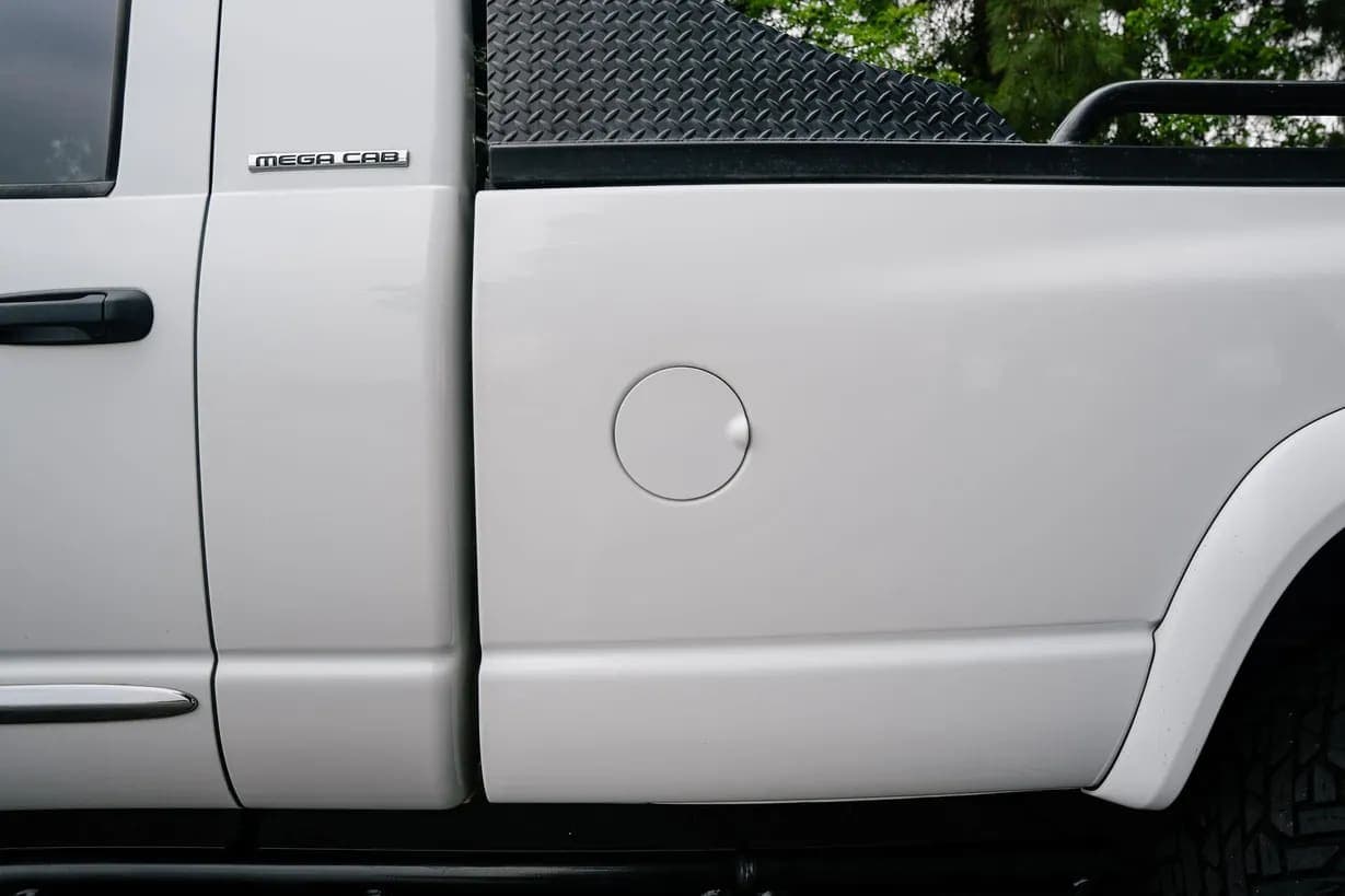 2008 Dodge Ram 2500 Laramie Mega, view